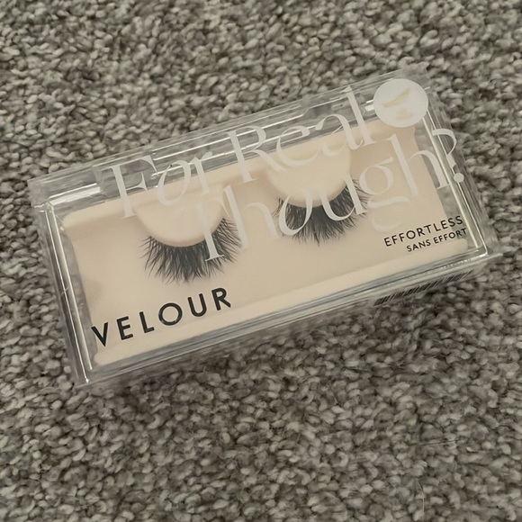NEW set of various fake lashes - Picture 3 of 5